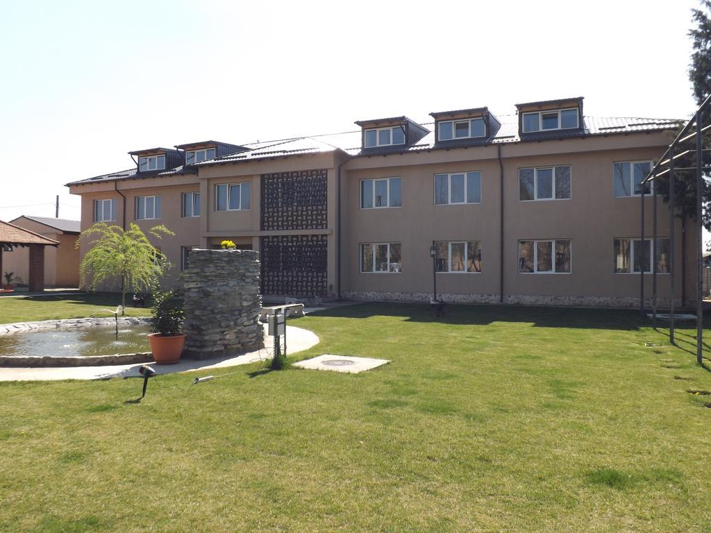 克拉奥华 Casa Dobrescu Centura De Nord酒店 外观 照片