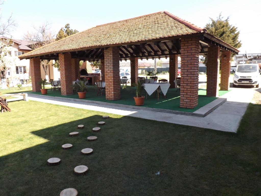 克拉奥华 Casa Dobrescu Centura De Nord酒店 外观 照片